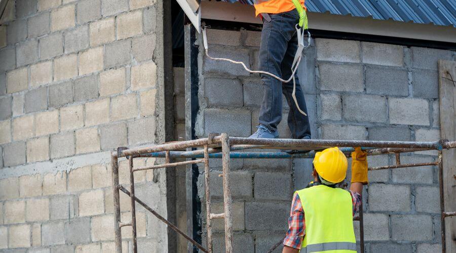 Professional residential roofers in Littcarr, KY